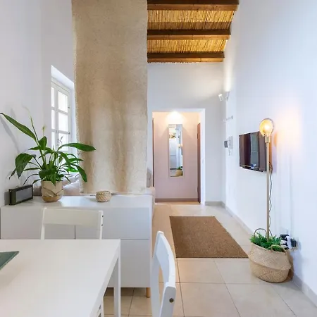 Castello Attic Sunset Terrace Apartament Cagliari