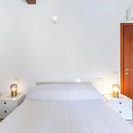 Castello Attic Sunset Terrace *